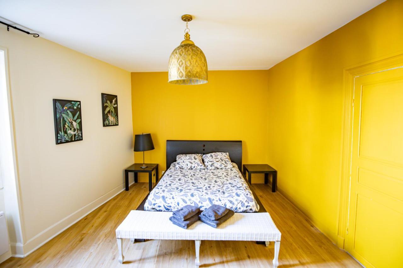 Chambres D'Hote Le Cedre Lezoux Luaran gambar